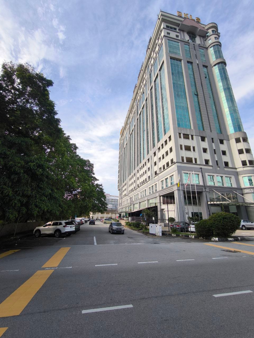 Left turn from Jalan Dato Seri Ahmad Said 