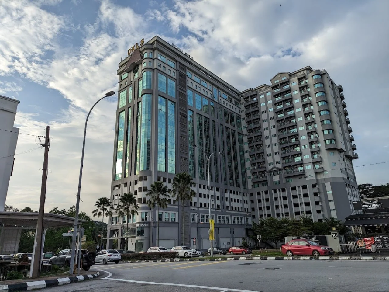 Silver Bullion is located at the Ipoh Tower